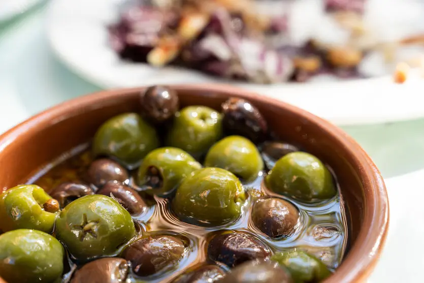 עדשה סטנדרטית כאופציה אידיאלית לצילומי פורטרט ותמונות יומיומיות
