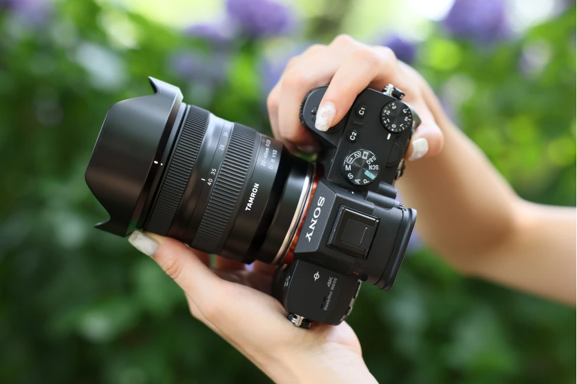 מהי עדשת Sony E-mount?